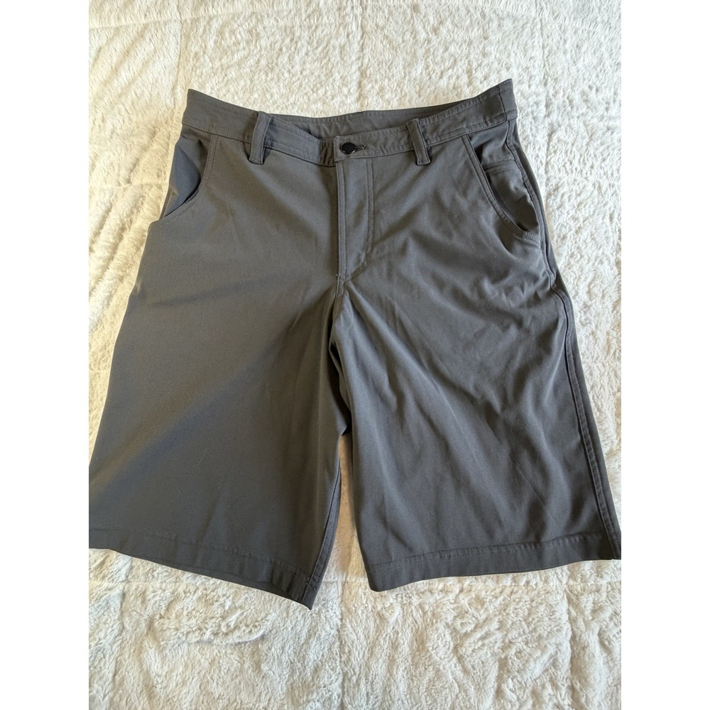 Lululemon Charcoal Grey Shorts Five Pockets Stretch Comfortable 32 Inseam 10"